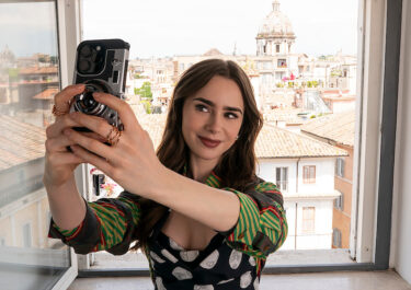 emily_in_paris_in_rome_emily parizsban_romaban